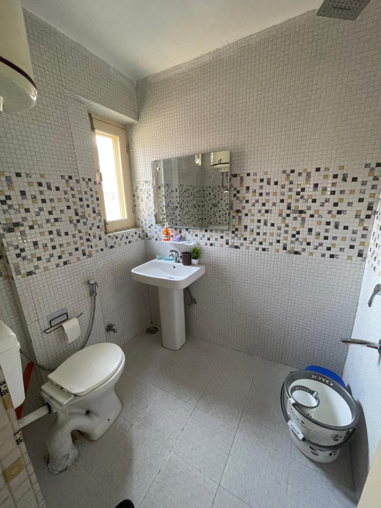 The Khayabaan - Luxurious Home Stay Away From Home Srinagar  Ngoại thất bức ảnh